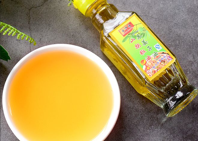 威客电竞这种野生植物是天然的调料香气四溢小时候经常吃！(图3)