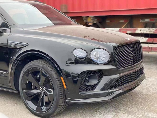 威客电竞2022款宾利添越SUV 分期购车优惠价(图1)