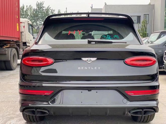 威客电竞2022款宾利添越SUV 分期购车优惠价(图7)