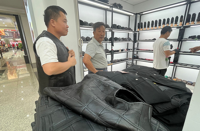 乌鲁木齐城北新增一家皮草批发市场威客电竞(图2)